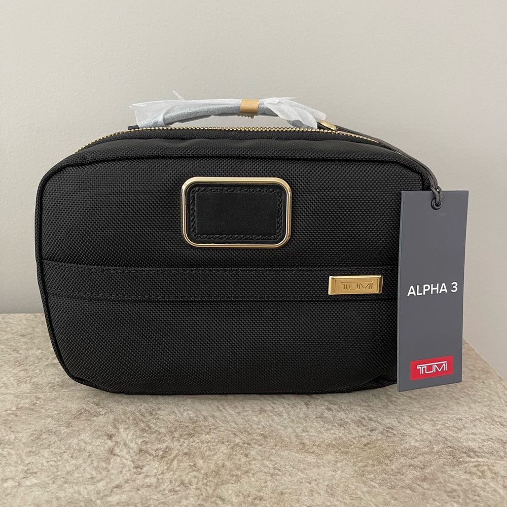 TUMI Split Travel Kit
